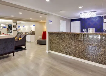 Best Western Clermont hotel thumbnail 2