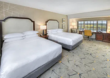 Sheraton Baltimore Washington Airport Hotel - BWI hotel thumbnail 5