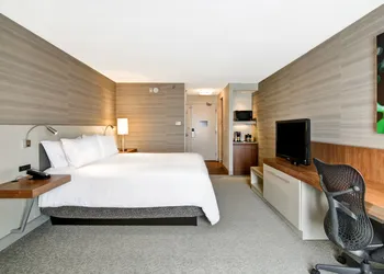 Hilton Garden Inn Toronto - Mississauga hotel thumbnail 8