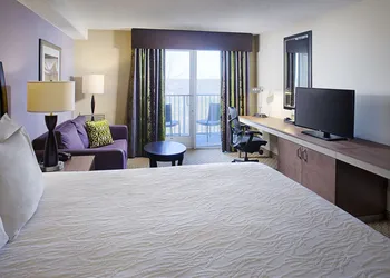 Hilton Garden Inn Hartford North/Bradley Int'l Airport hotel thumbnail 7