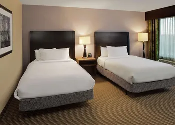 Hilton Garden Inn Hartford North/Bradley Int'l Airport hotel thumbnail 8