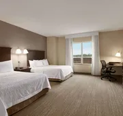 Hampton Inn & Suites Washington-Dulles International Airport hotel detail image 7