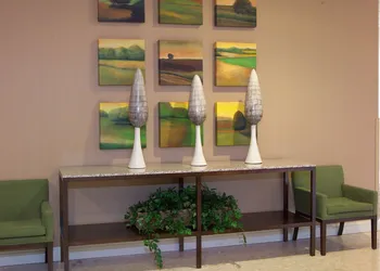 DoubleTree by Hilton St. Louis - Westport hotel thumbnail 4