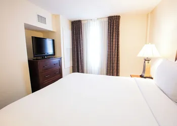 Staybridge Suites Austin Airport by IHG hotel thumbnail 6