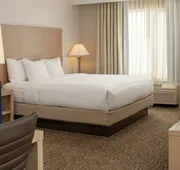 DoubleTree by Hilton Portland - Tigard hotel detail image 7