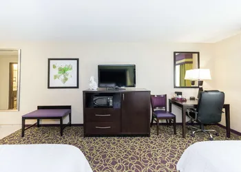 Hampton Inn & Suites Sandusky/Milan hotel thumbnail 6
