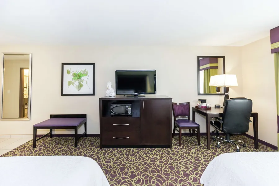 Hampton Inn & Suites Sandusky/Milan hotel detail image 6