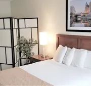 Days Inn by Wyndham Ottawa Airport hotel detail image 4