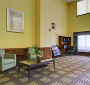 Holiday Inn Express Hotel & Stes Kansas City Sports Complex by IHG hotel detail image 4