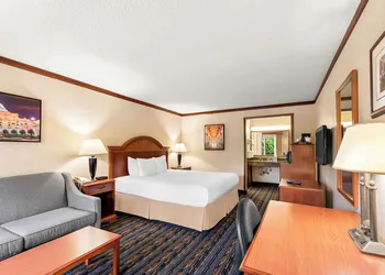 Best Western Fairfax hotel thumbnail 4