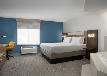 Holiday Inn Express & Suites Alexandria - Fort Belvoir by IHG hotel thumbnail 6