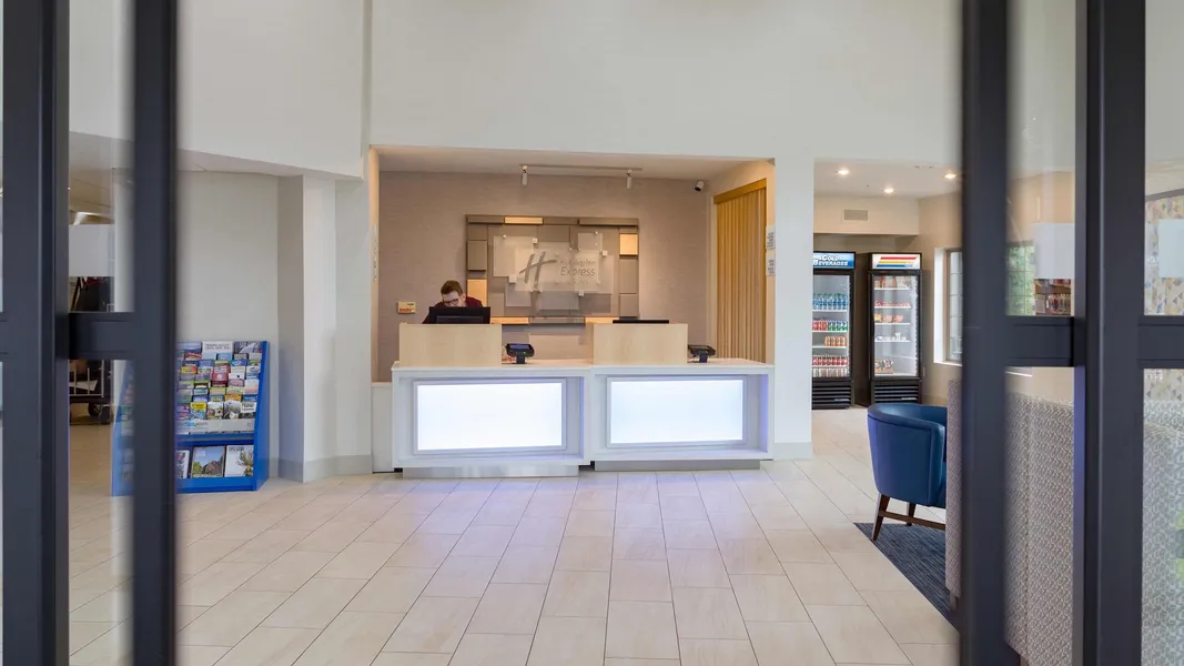 Holiday Inn Express & Suites Hood River by IHG hotel detail image 2