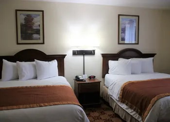 Hawthorn Suites by Wyndham Louisville East hotel thumbnail 4