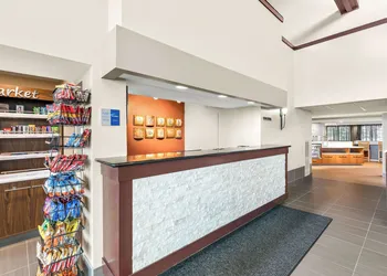 Best Western West Towne Suites hotel thumbnail 2