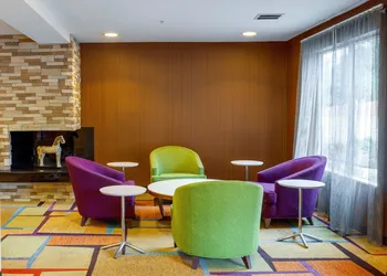 Fairfield Inn & Suites by Marriott Edmond hotel thumbnail 3