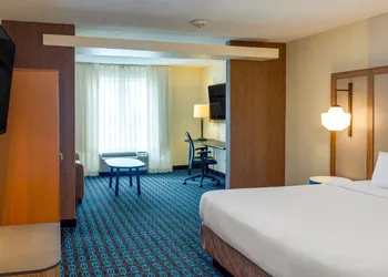Fairfield Inn & Suites by Marriott Edmond hotel thumbnail 8