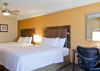 Homewood Suites by Hilton Waterloo/St. Jacobs hotel thumbnail 3