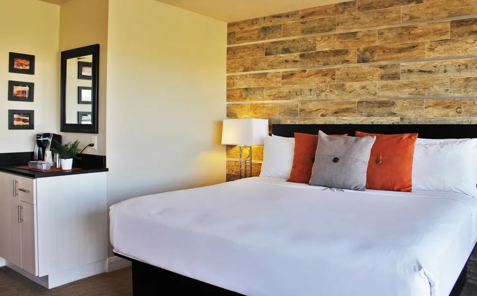 Inn on the Cliff hotel detail image 6