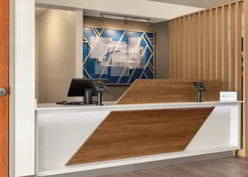 Holiday Inn Express Hotel & Suites Edmond by IHG hotel thumbnail 3