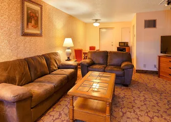 Best Western Airport hotel thumbnail 4