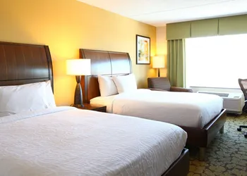 Hilton Garden Inn Olathe hotel thumbnail 6