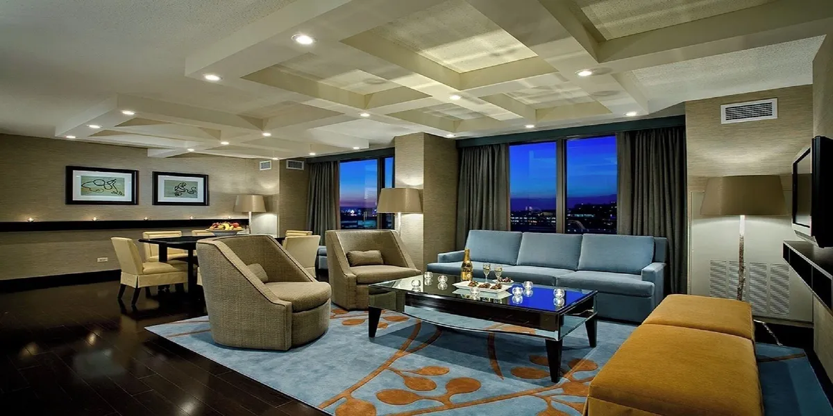 Crowne Plaza Chicago Ohare Hotel & Conf Ctr by IHG hotel detail image 6