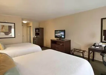 Hilton Garden Inn Mt. Laurel hotel thumbnail 7