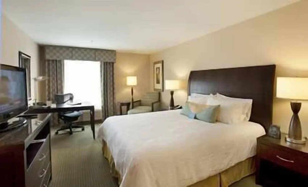 Hilton Garden Inn Mt. Laurel hotel detail image 6