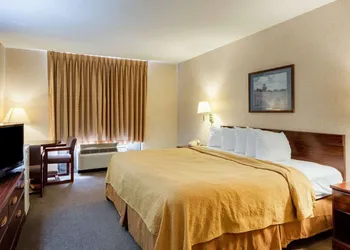 Quality Inn Robinsonville hotel thumbnail 3