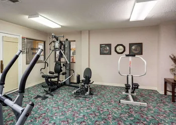 Quality Inn Robinsonville hotel thumbnail 7
