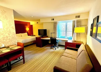 Primestay Extended Suites hotel thumbnail 7