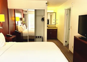 Primestay Extended Suites hotel thumbnail 8