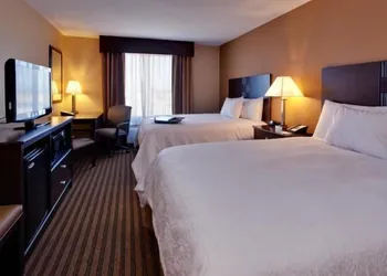 Hampton Inn & Suites Fresno-Northwest hotel thumbnail 5