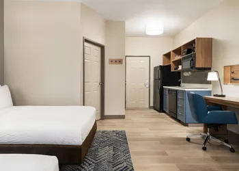 Candlewood Suites Boise-Meridian by IHG hotel thumbnail 6