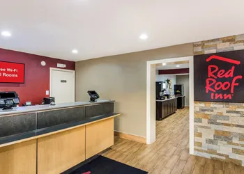 Red Roof Inn Williamsburg hotel thumbnail 4