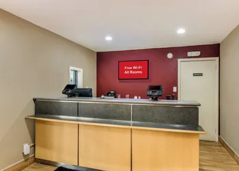 Red Roof Inn Williamsburg hotel thumbnail 6