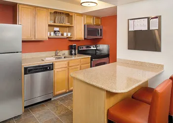 Residence Inn by Marriott Seattle South/Tukwila hotel thumbnail 5