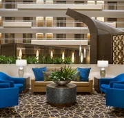 Embassy Suites by Hilton San Antonio Airport hotel detail image 4