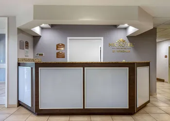 Microtel Inn & Suites By Wyndham Sylva Dillsboro Area hotel thumbnail 2