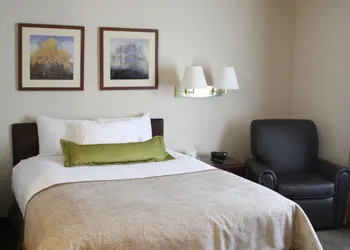 Candlewood Suites Columbus Fort Benning by IHG hotel thumbnail 3