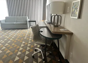 Holiday Inn Toronto Airport East by IHG hotel thumbnail 8