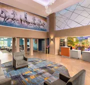 La Quinta Inn & Suites by Wyndham San Antonio N Stone Oak hotel detail image 4