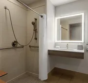 Holiday Inn Express & Suites Fort Lauderdale Airport South by IHG hotel detail image 5