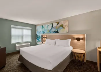 Wyndham Garden Galena Hotel & Day Spa hotel thumbnail 5