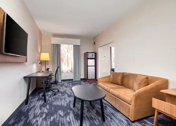 Fairfield Inn by Marriott Toronto Oakville hotel thumbnail 4