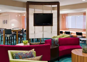 Sonesta Select Seattle Renton Suites hotel thumbnail 3