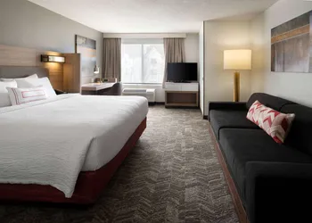 Sonesta Select Seattle Renton Suites hotel thumbnail 6