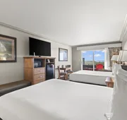 Surf & Sand Lodge hotel detail image 4