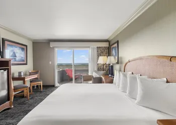 Surf & Sand Lodge hotel thumbnail 7