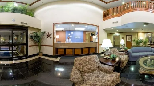 Holiday Inn Express & Suites Houston - Memorial Park Area by IHG hotel detail image 2